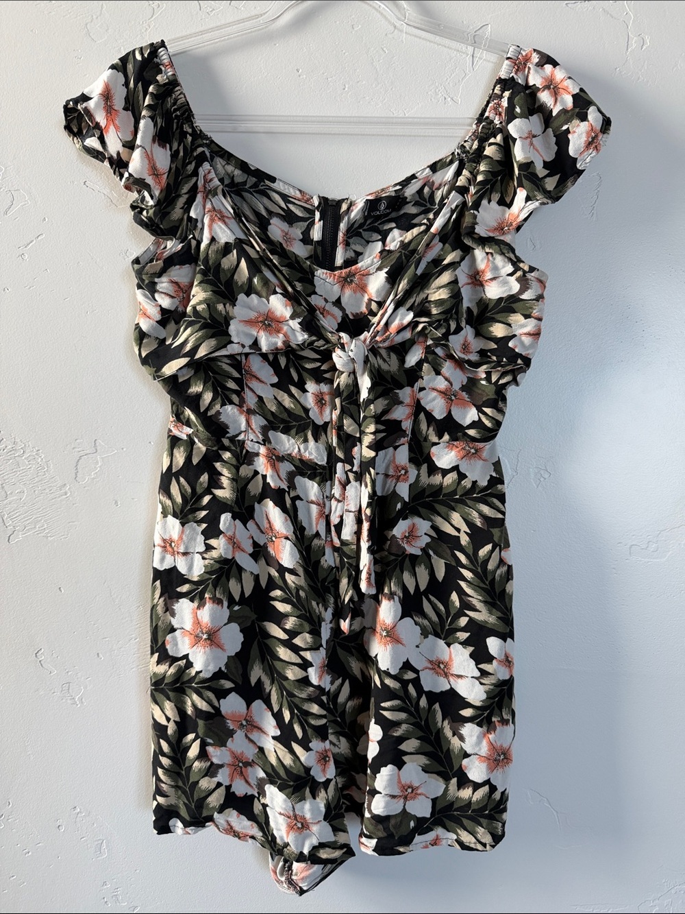 Volcom Tropical Floral Romper Shorts Casual Beach Summer Romper